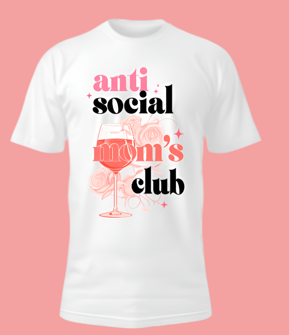 Antisocial moms club t-shirt