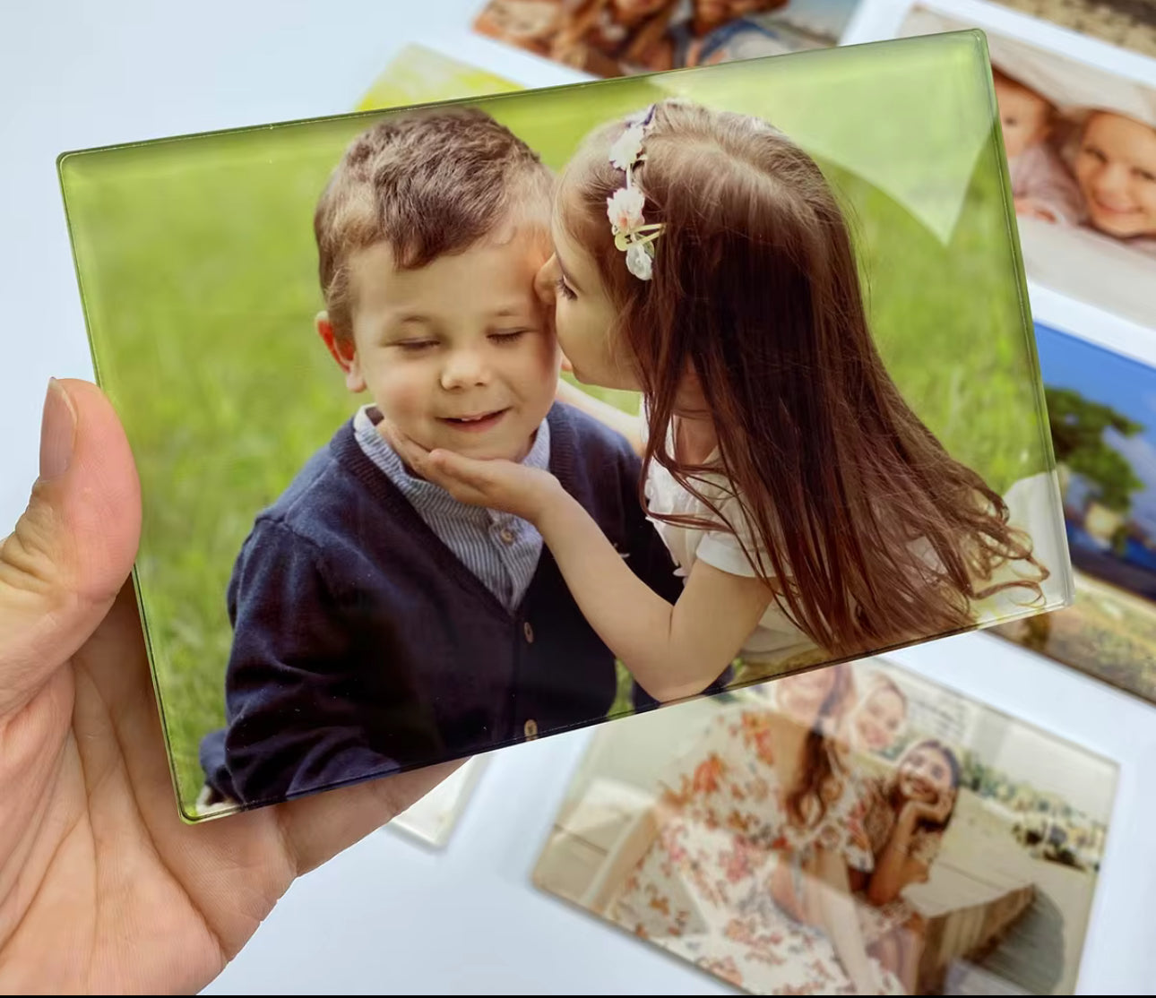 A1.Desktop photo panels with metal stand